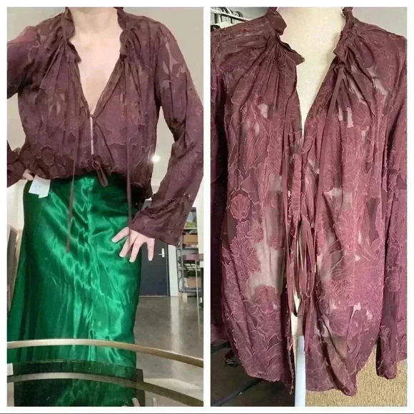 Romantic lace blouse - Picture 1 of 12